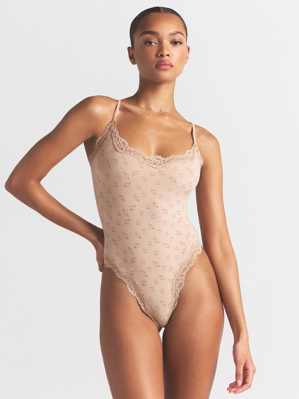 Skims Fits Everybody Lace Cami Bodysuit